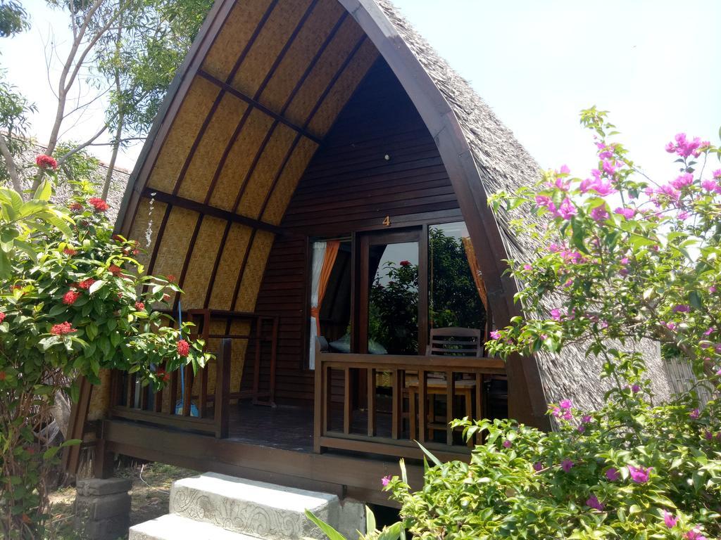 Rose Bungalow Hotel Pemenang Exterior foto