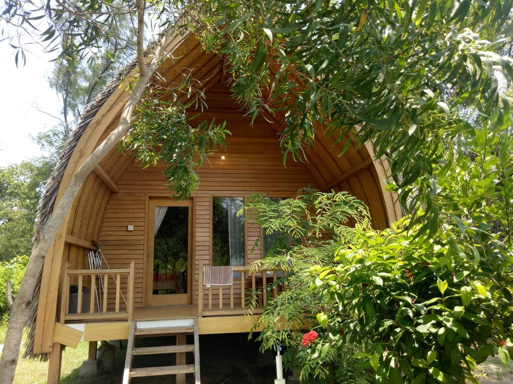 Rose Bungalow Hotel Pemenang Exterior foto