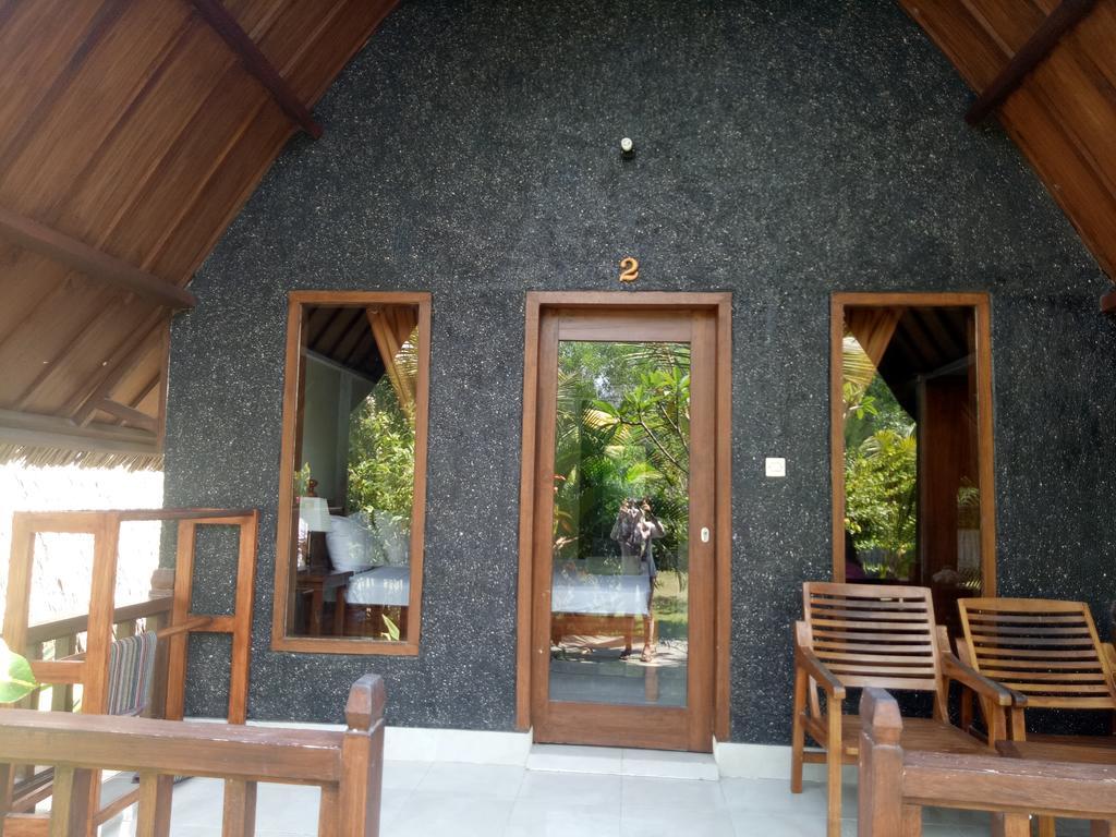 Rose Bungalow Hotel Pemenang Exterior foto